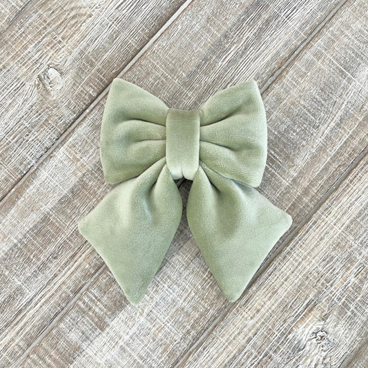 Green “Shenanigans” Bow Tie/ Sailor Bow