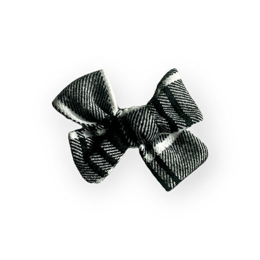 Black & White Plaid Pinwheel Hair Bow